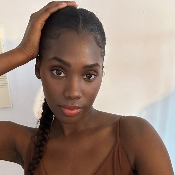 Meet your Posher, Katheline - Picture 1 of 1